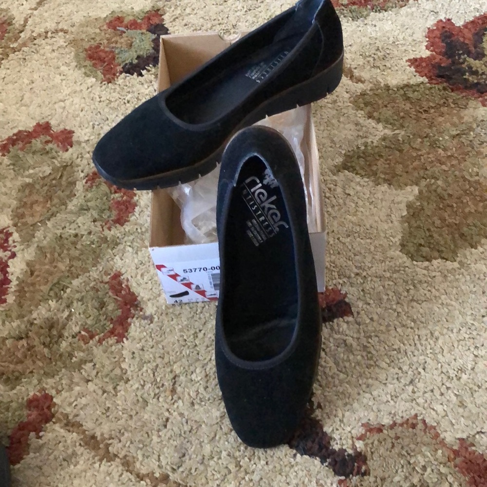 suede wedge shoe